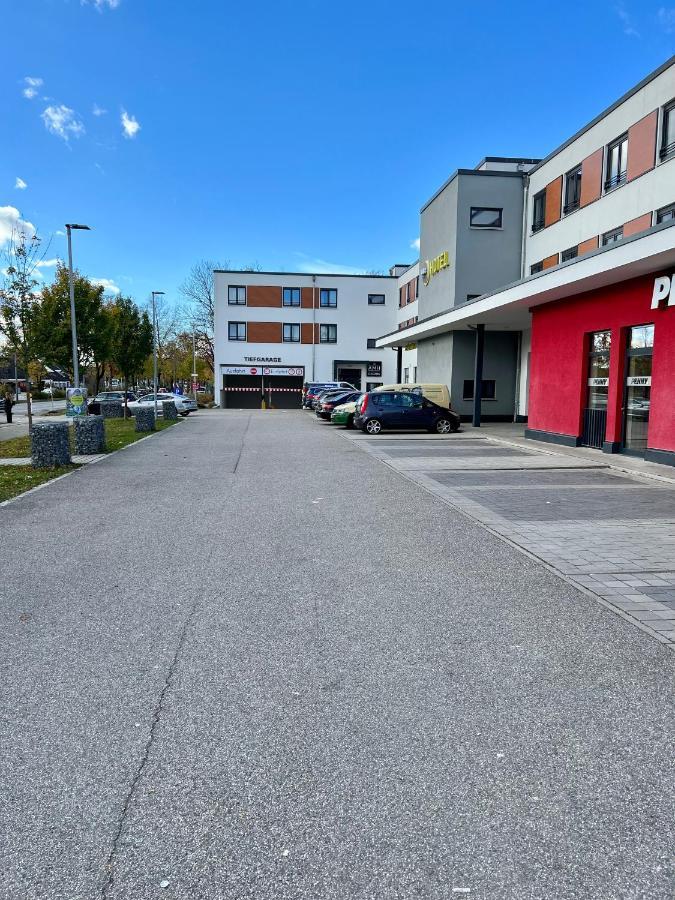 Apartahotel Amh - Wohnen Auf Zeit *
